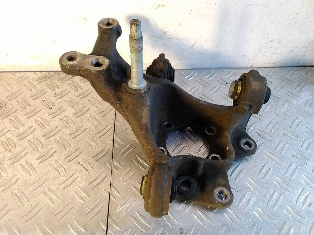 Rear wheel hub – Toyota RAV 4 (XA50) (2018-)