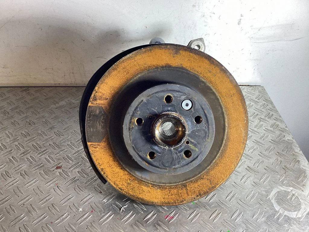 Rear wheel hub – Lexus NX (2021-)