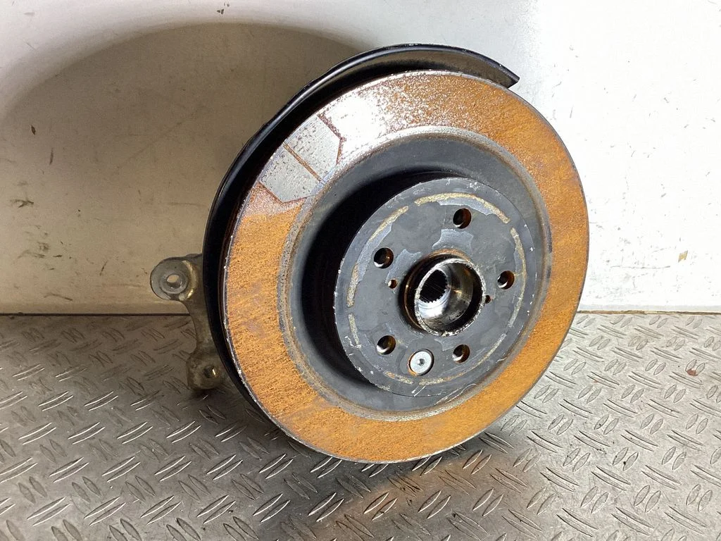 Rear wheel hub – Lexus NX (2021-)