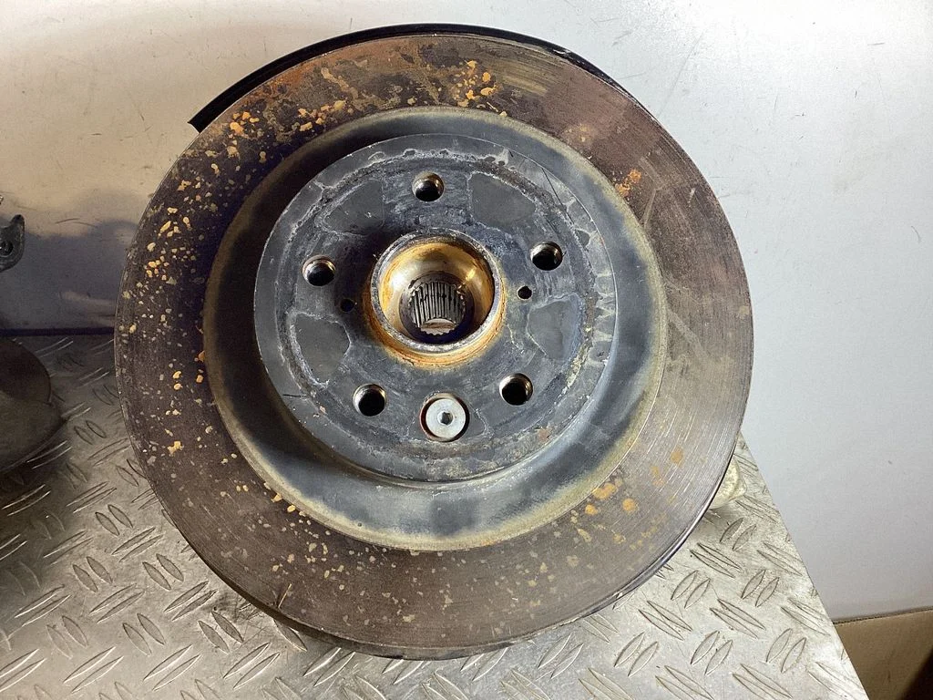 Rear wheel hub – Lexus NX (2021-)