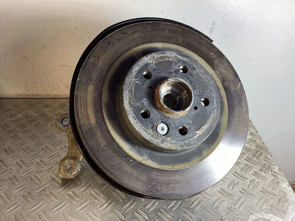 Rear wheel hub – Lexus NX (2021-)