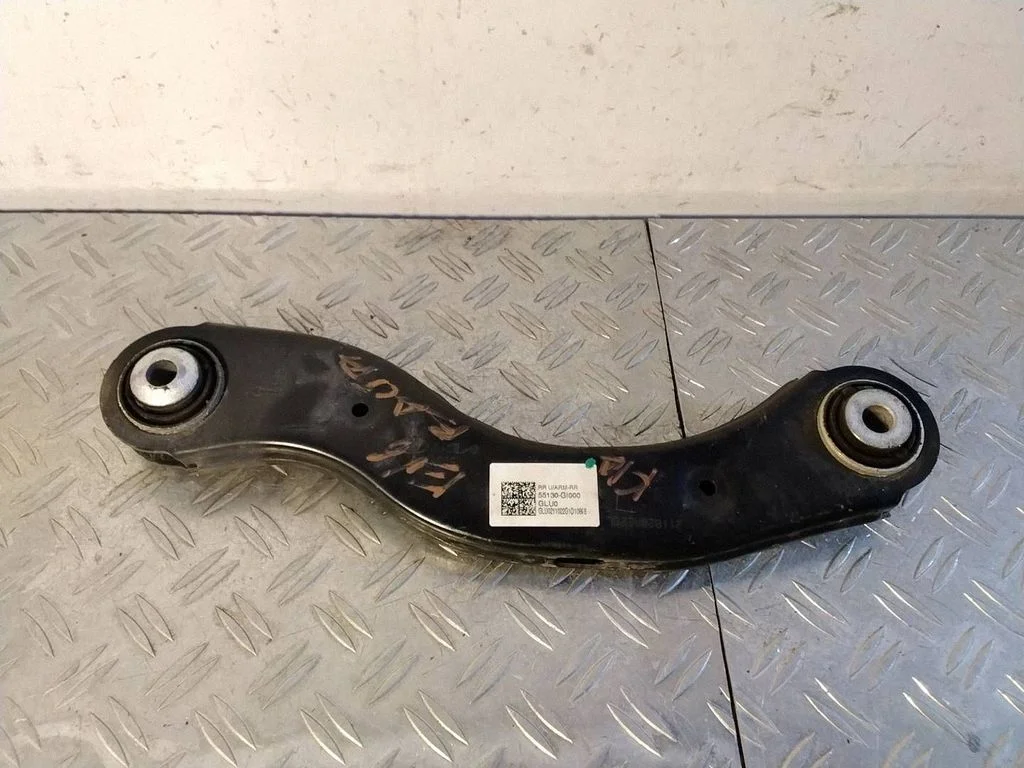 Tagumine ülemine õõtshoob – KIA EV6 (2021-)