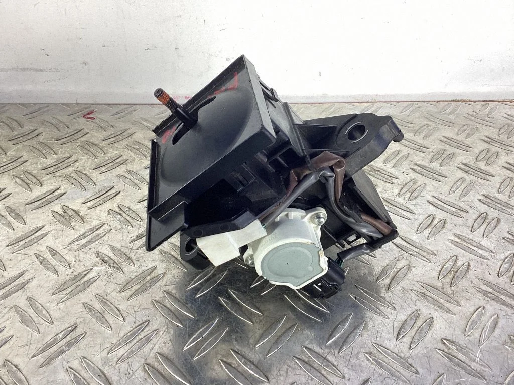 Käiguvahetusmehhanism (kuliss) – Toyota Prius (XW30) (2009-2015)