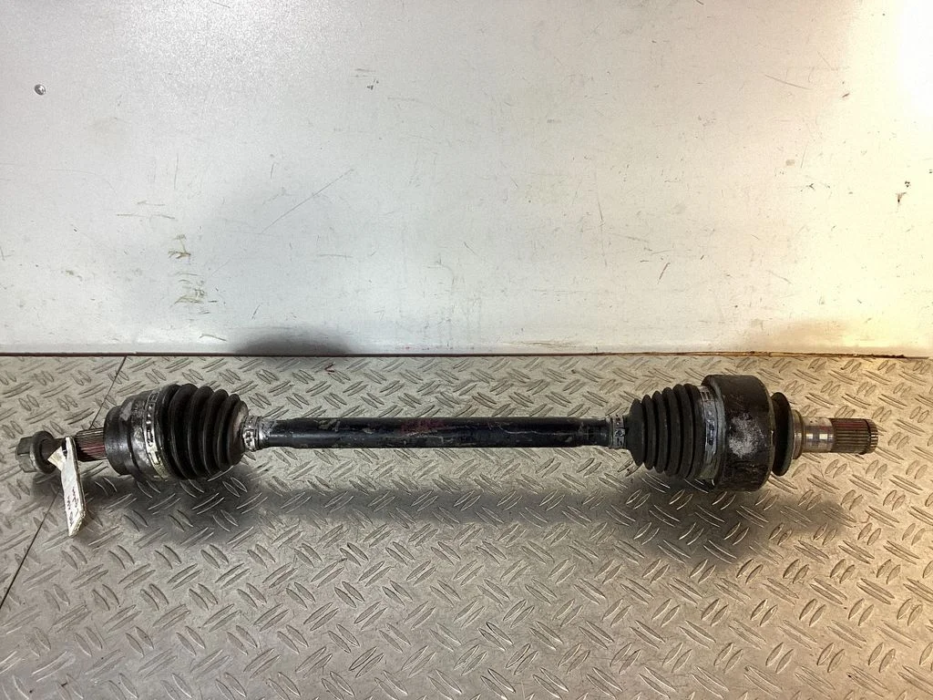 Rear driveshaft – rear left