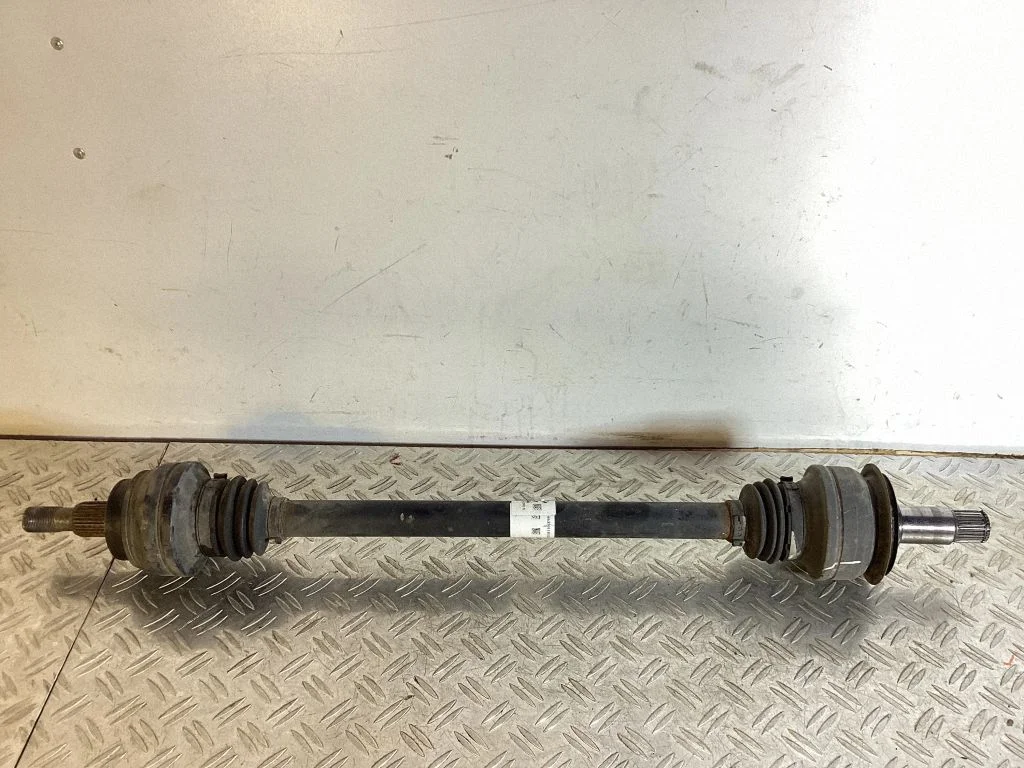 Rear driveshaft A16635011101