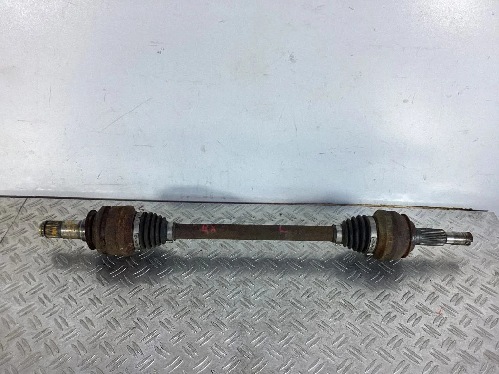 Tagumine pooltelg – Lexus IS III XE30 (2013-2020)