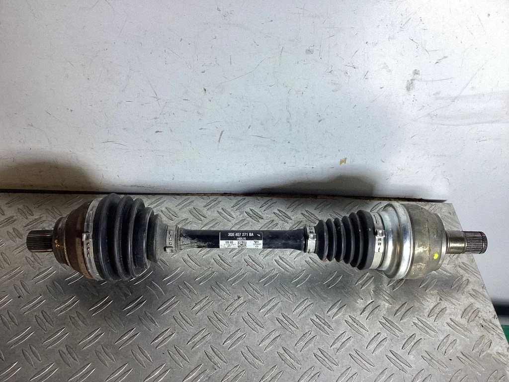Front driveshaft 3Q0407271BA
