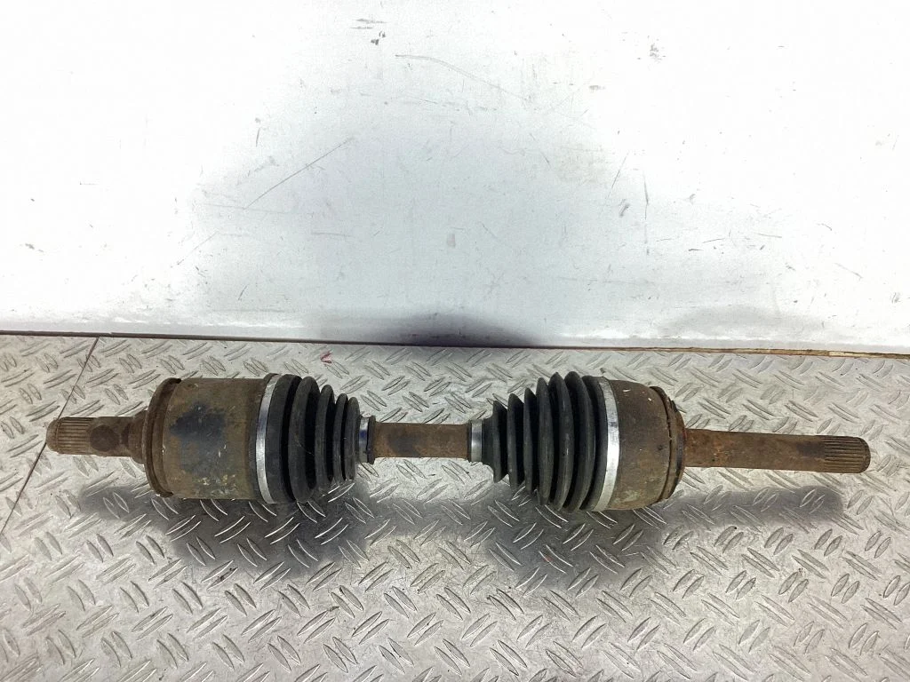 Front driveshaft – Toyota Land Cruiser (J100) (1998-2007)