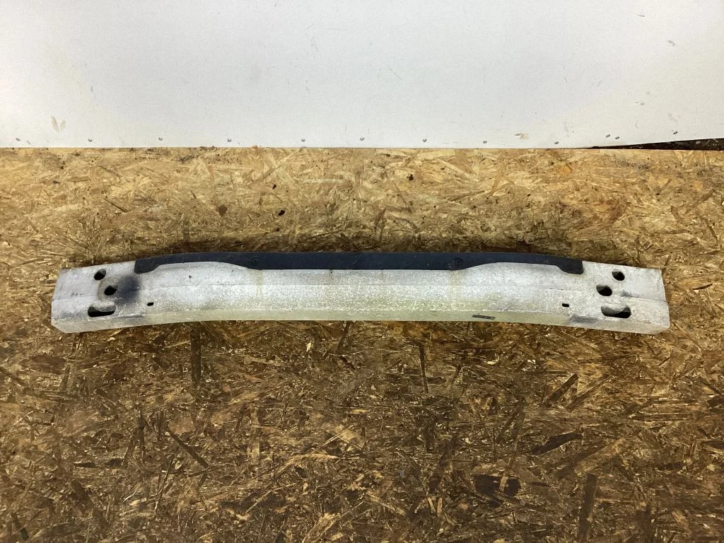 Front bumper cross member