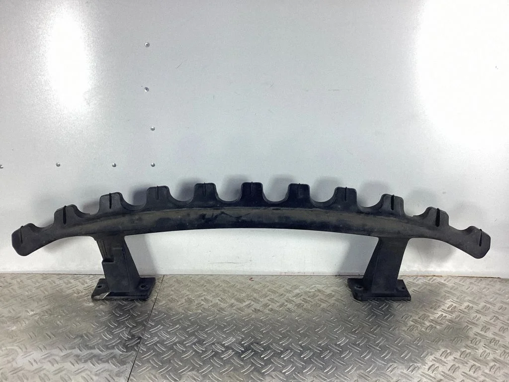 Front bumper cross member – Tesla Model S (2012-)