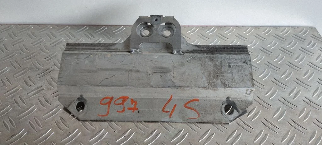 Front bumper cross member – Porsche 911 997 (2004-2013)