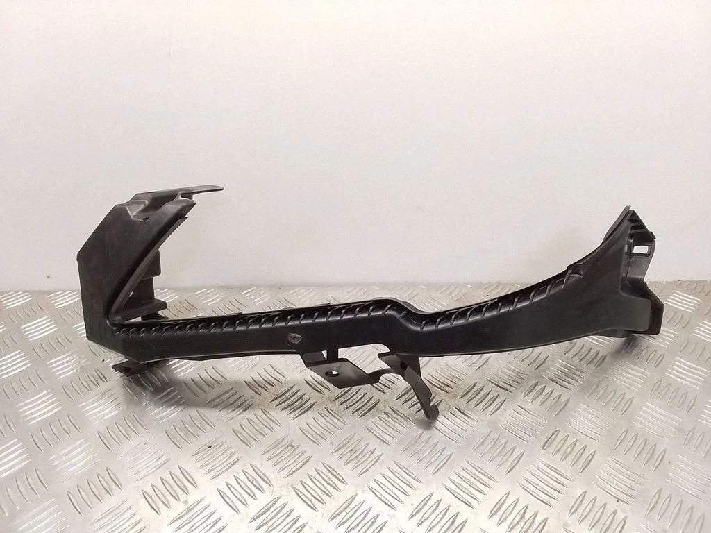 Esistange kinnitusklamber 57707AJ230