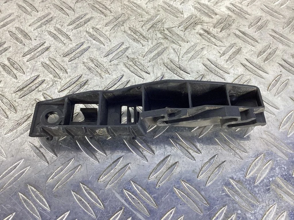 Esistange kinnitusklamber – Porsche 911 991 (2011-2019)