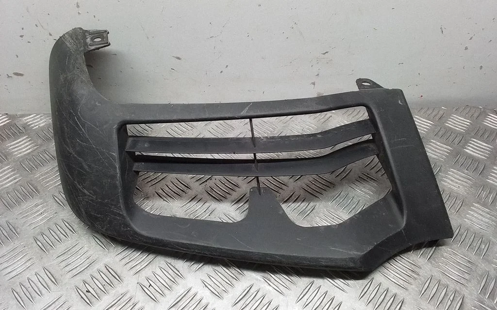 Front bumper lower grill – Lexus RX III (2008-2015)