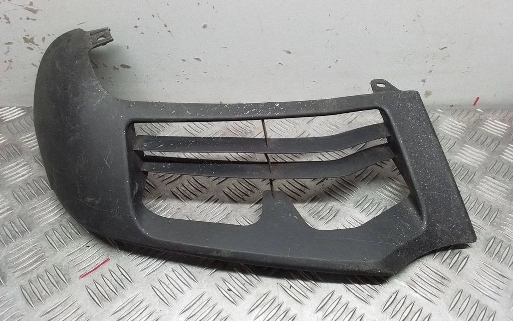 Front bumper lower grill – Lexus RX III (2008-2015)