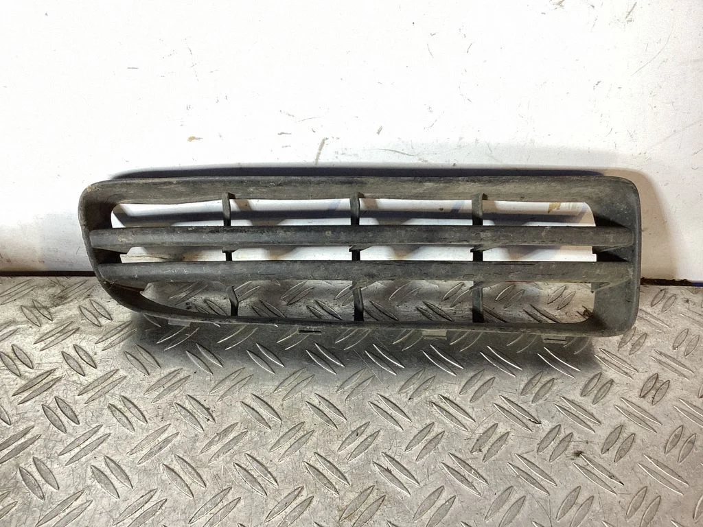 Kratka dolna zderzaka 1U0807368C