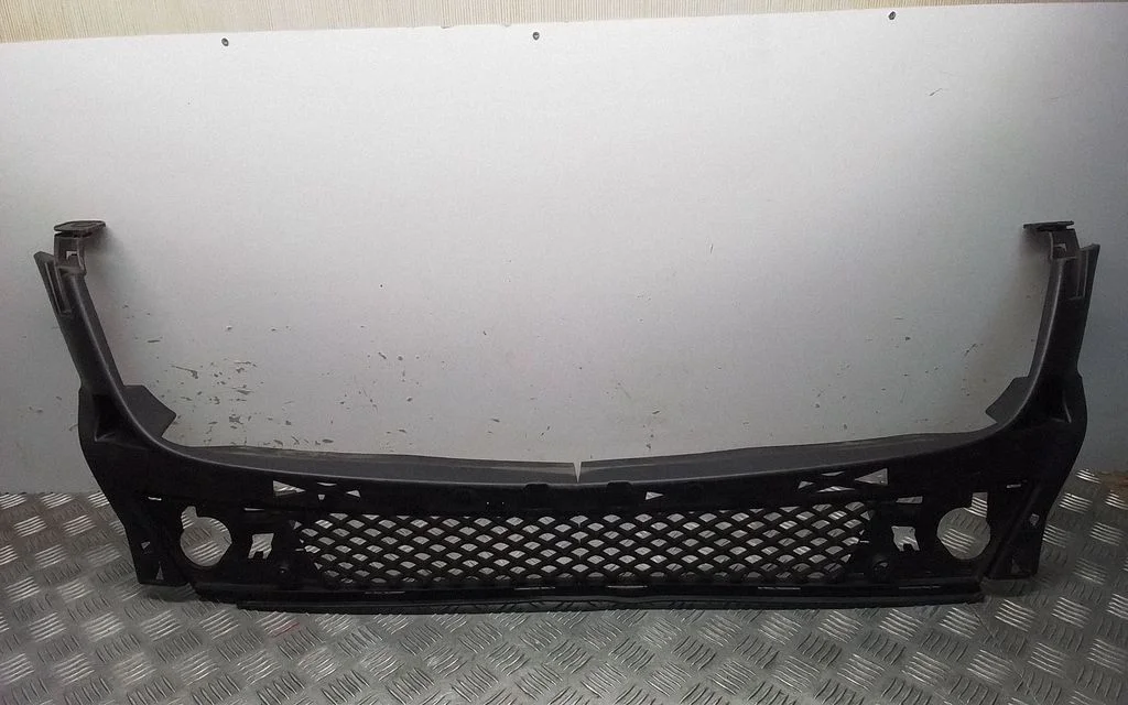 Front bumper lower grill – Mercedes-Benz ML-Class W166 (2012-2017)