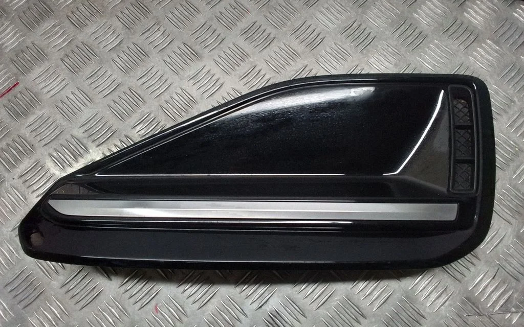 Front bumper lower grill – KIA EV6 (2021-)