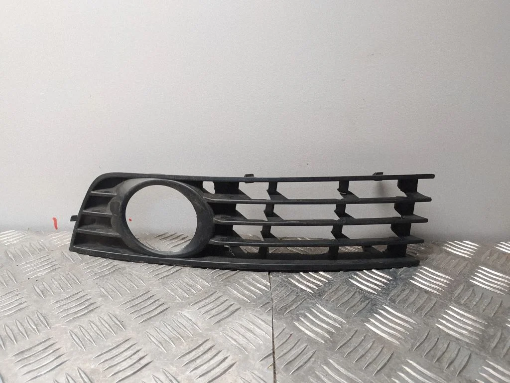 Front bumper lower grill – Audi A4 S4 B7 8E 8H (2005-2008)