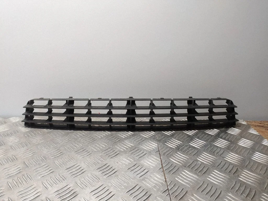 Front bumper lower grill – Audi A4 S4 B7 8E 8H (2005-2008)