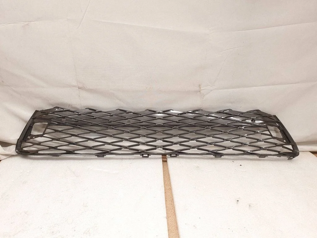 Front bumper lower grill – Lexus NX (2014-2021)