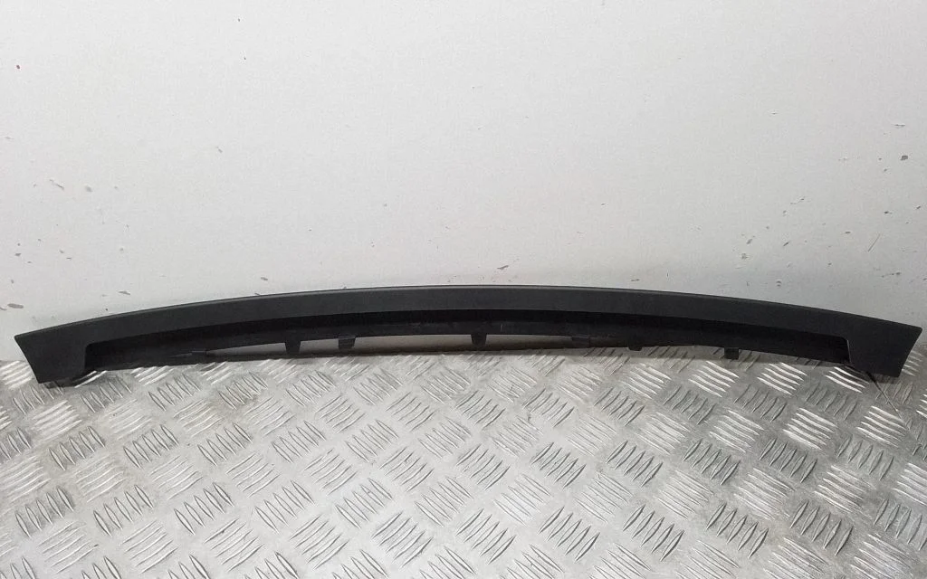 Listwa zderzaka przedniego – Porsche Cayenne (92A) (2010-2017)