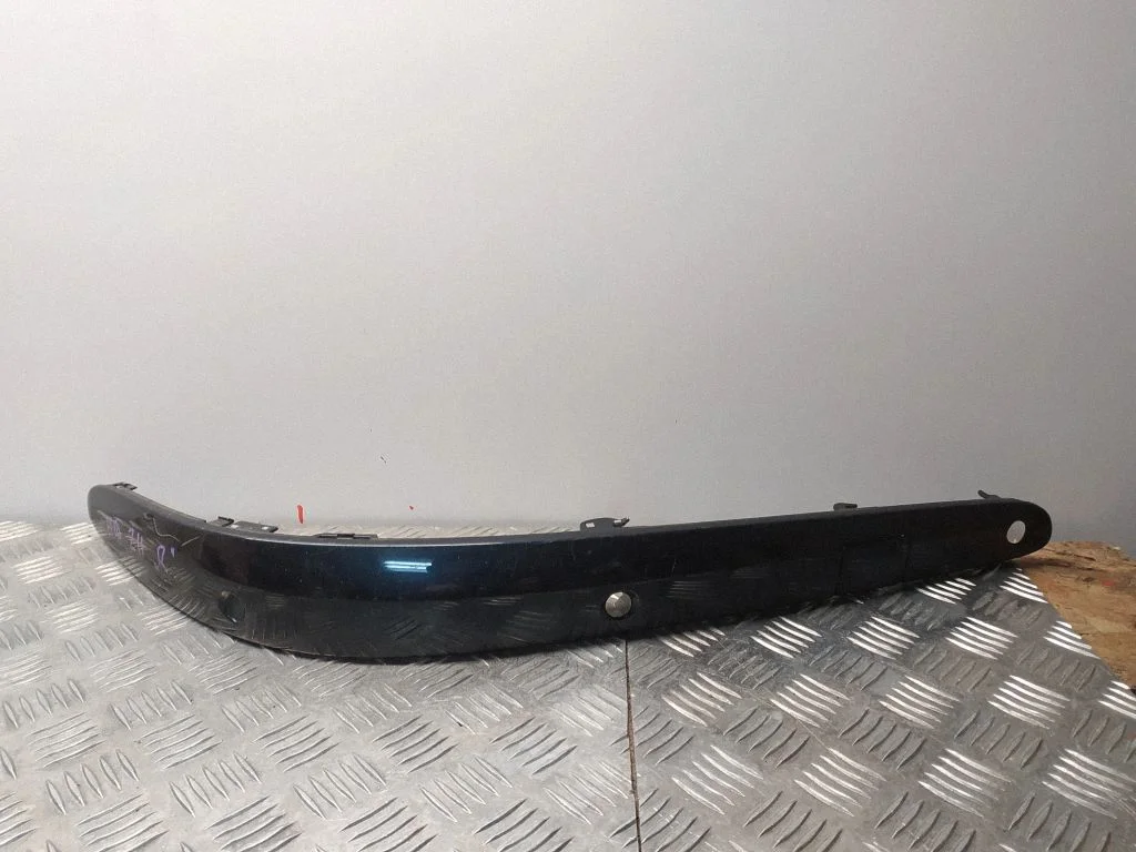 Listwa zderzaka przedniego – Mercedes-Benz Klasa E W211 (2002-2009)