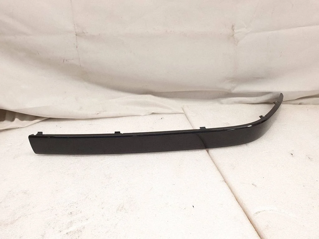Listwa zderzaka przedniego – BMW Seria 7 E65 E66 (2001-2008)