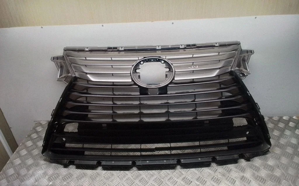 Front bumper upper radiator grill – Lexus RX III (2008-2015)