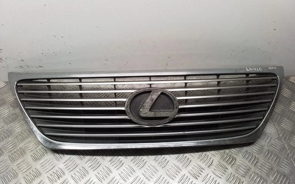 Atrapa górna (grill) 53155070