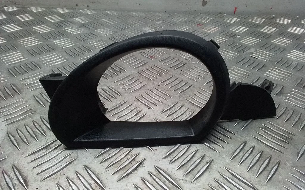 Front fog light trim/grill 4L0807490