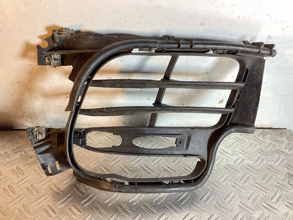 Udutule iluliist / võre – Porsche 911 997 (2004-2013)
