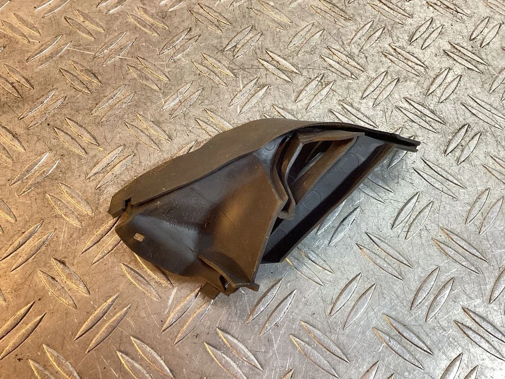 Wiper trim – Mercedes-Benz GLK-Class (X204) (2008-2016)