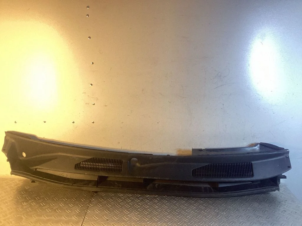 Wiper trim 5578460070