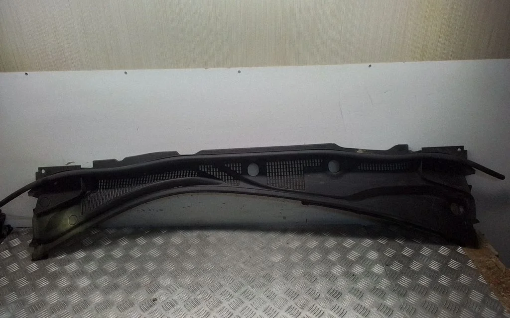 Slotiņu apdare 5578148210