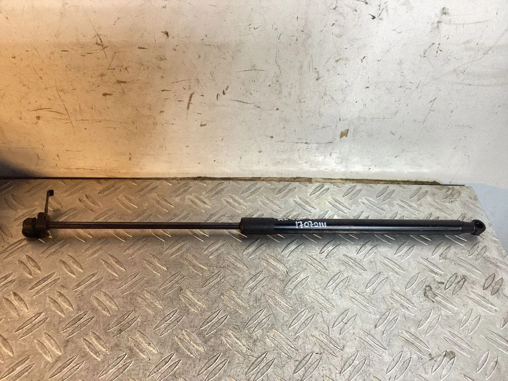 Front bonnet/hood damper/strut – Lexus RX 450H (2016-)