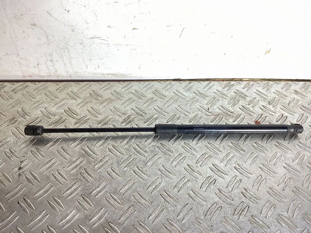 Front bonnet/hood damper/strut – Volvo XC90 (2014-)