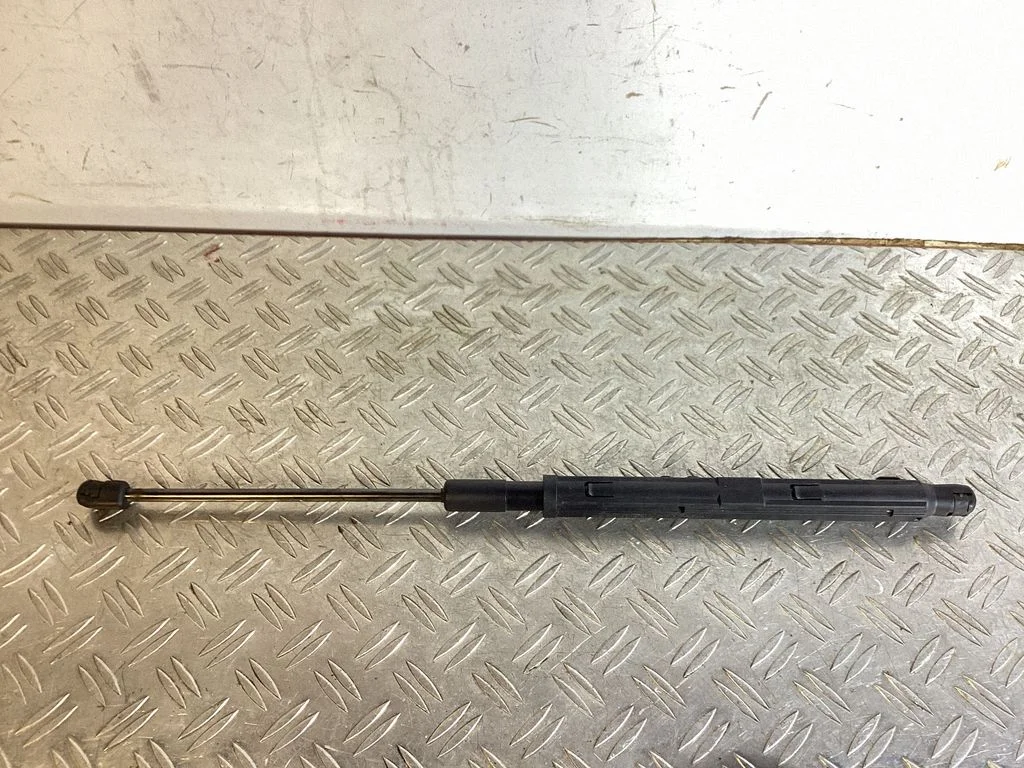 Front bonnet/hood damper/strut – Porsche Panamera (970) (2009-2017)