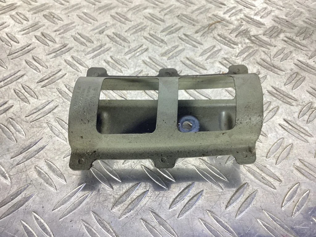 Fender mounting bracket – Porsche 911 991 (2011-2019)