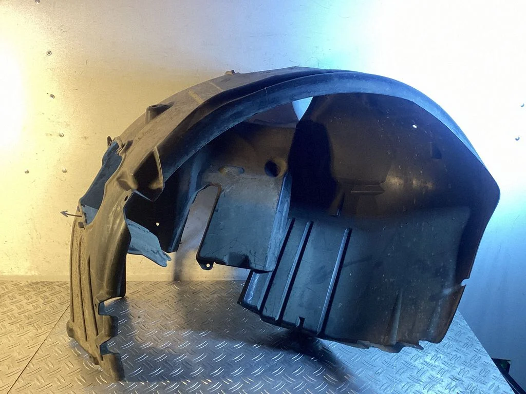 Esimene rattakoopa katteliist / porikaitse – BMW 6-seeria E63 E64 (2002-2010)