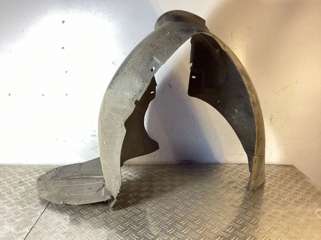 Front wheel arch liner splash guards – Skoda Fabia Mk2 (5J) (2007-2014)