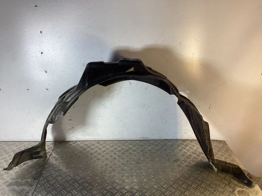 Esimene rattakoopa katteliist / porikaitse 6260417020 – Toyota MR2 (W30) III (1999-2007)