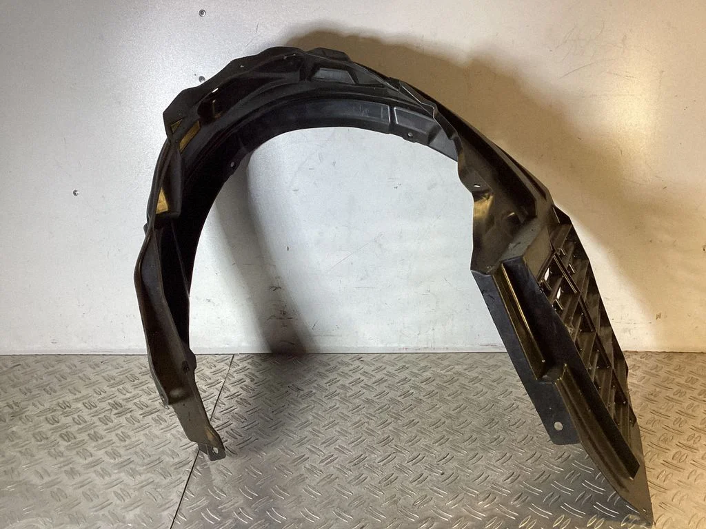 Nadkole przednie – Mitsubishi Lancer Evolution X (2008-2014)