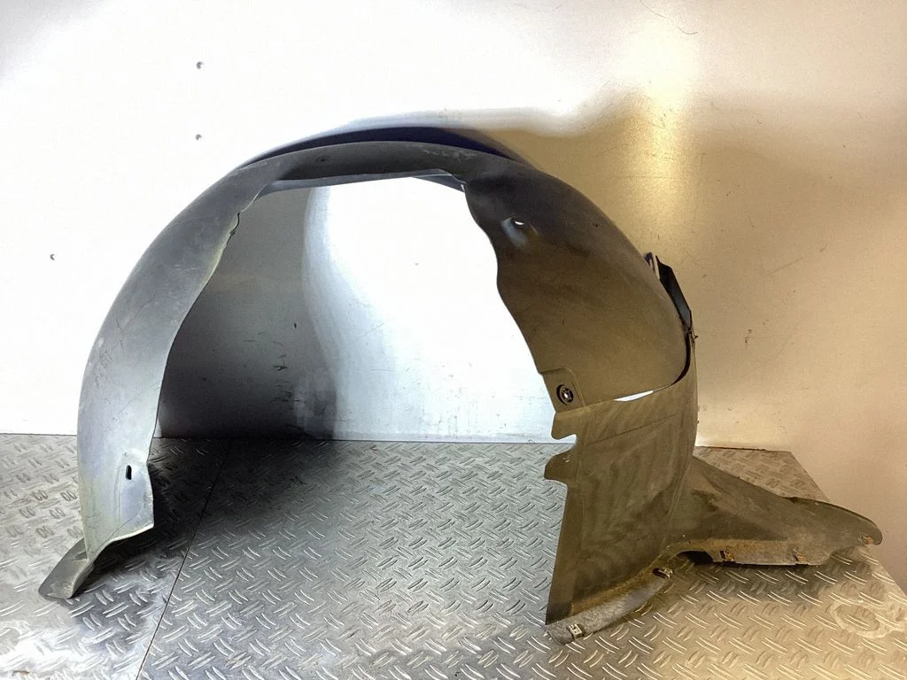 Nadkole przednie – Volkswagen Golf Plus (2005-2013)