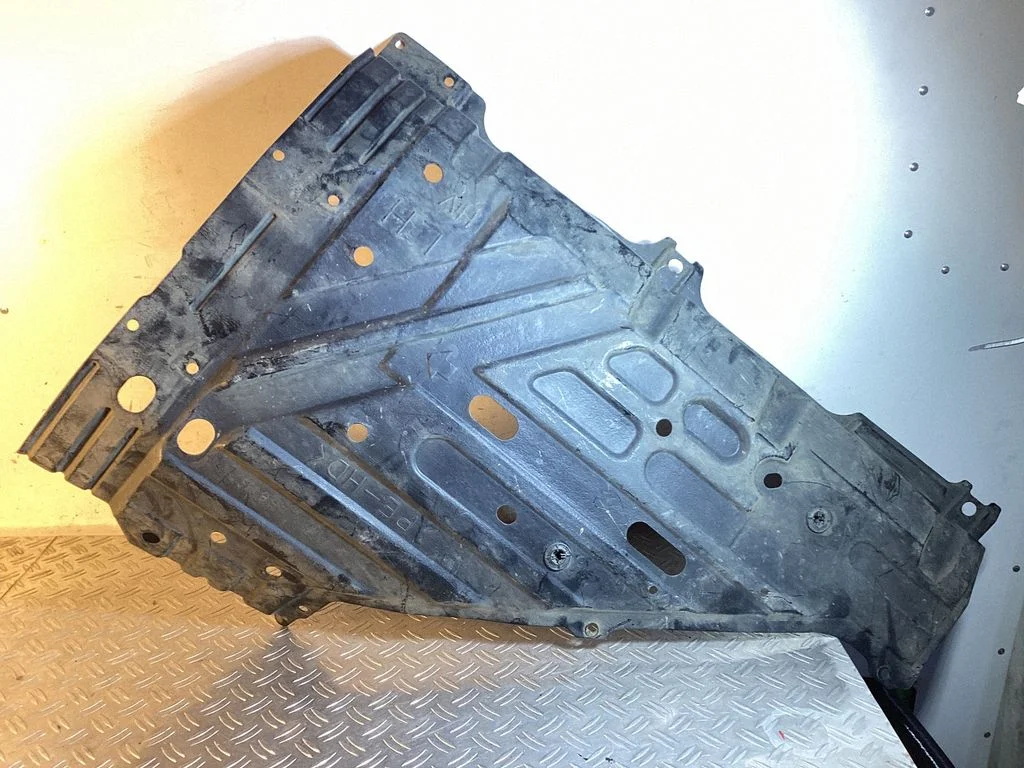 Engine splash shield/under tray 58167