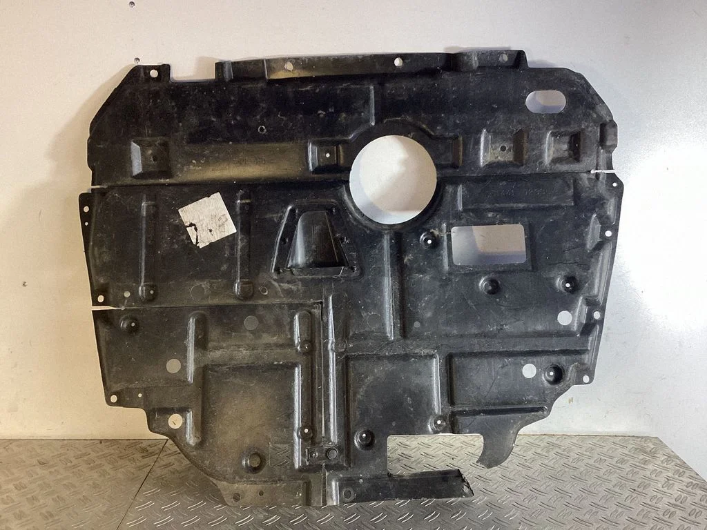Engine splash shield/under tray 5144102330