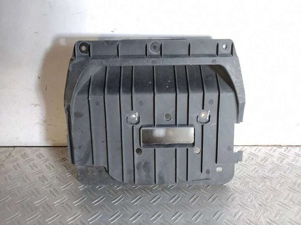 Engine splash shield/under tray – Porsche Macan (95B) (2014-2018)