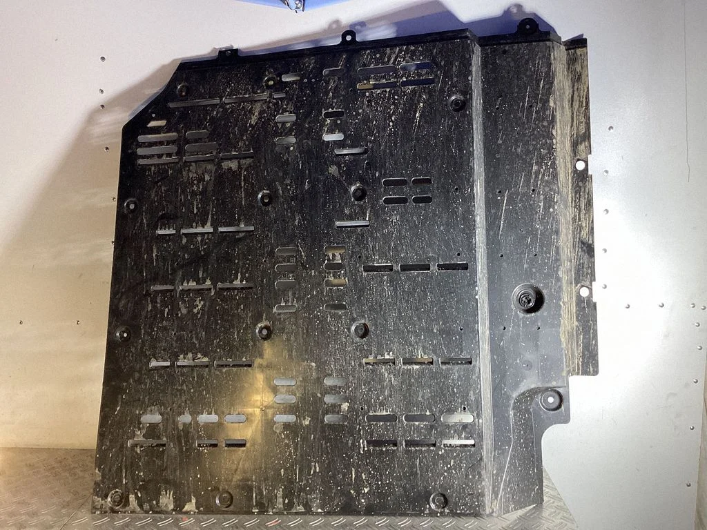 Engine splash shield/under tray – Lexus NX (2021-)