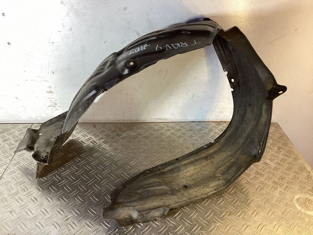 Nadkole przednie – Toyota RAV 4 (XA20) (2000-2005)