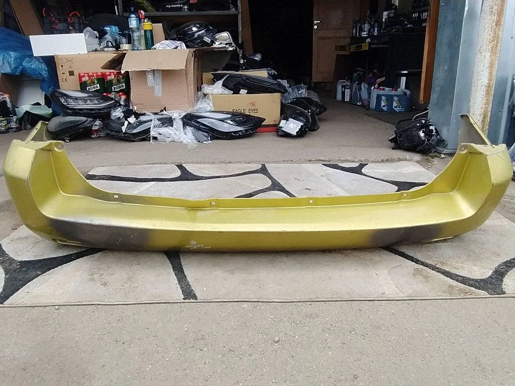 Rear bumper – Honda HR-V (1998-2005)
